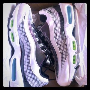 🔥Brand 🆕Nike Air 95 LV8🔥
